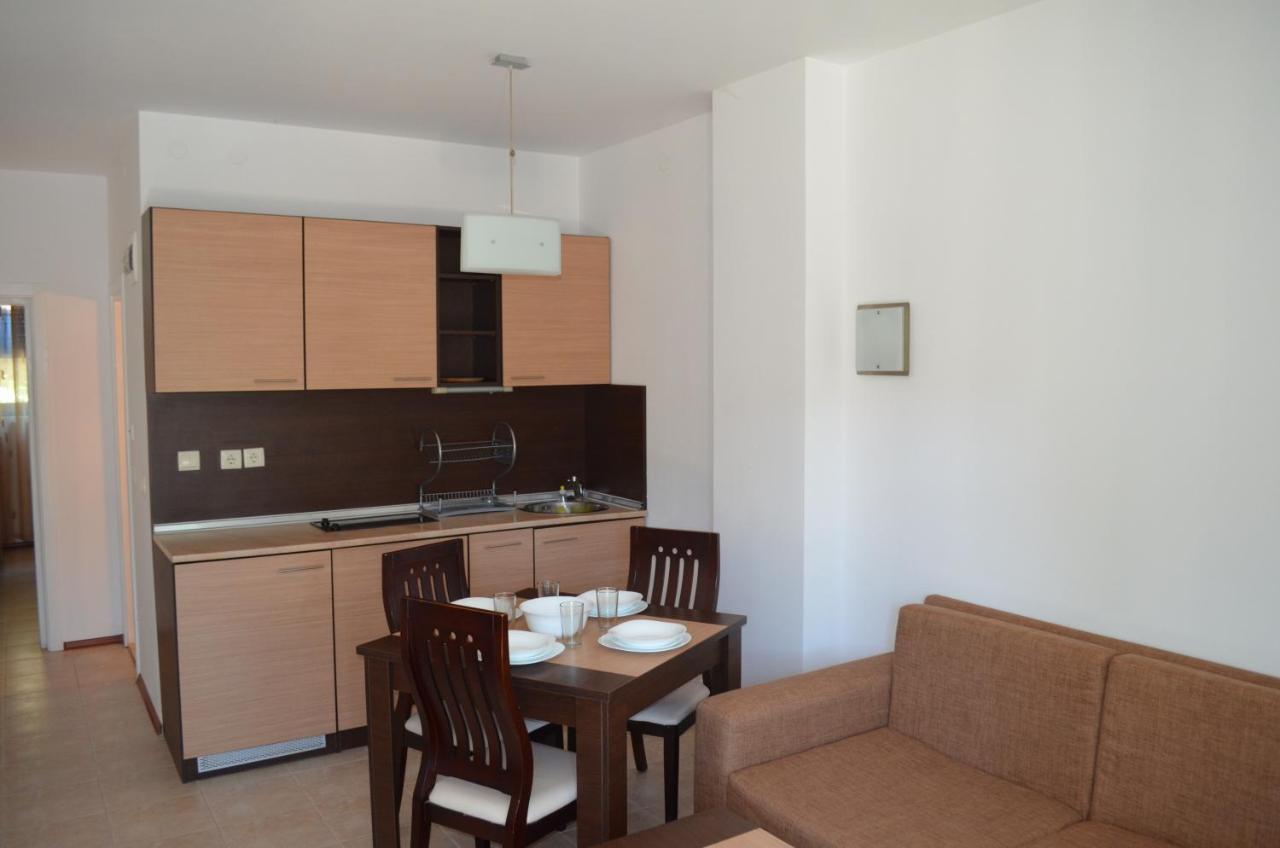 Trs Apartments ソゾポル エクステリア 写真