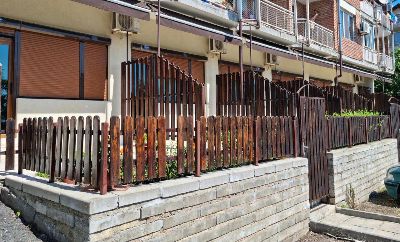 Trs Apartments ソゾポル エクステリア 写真
